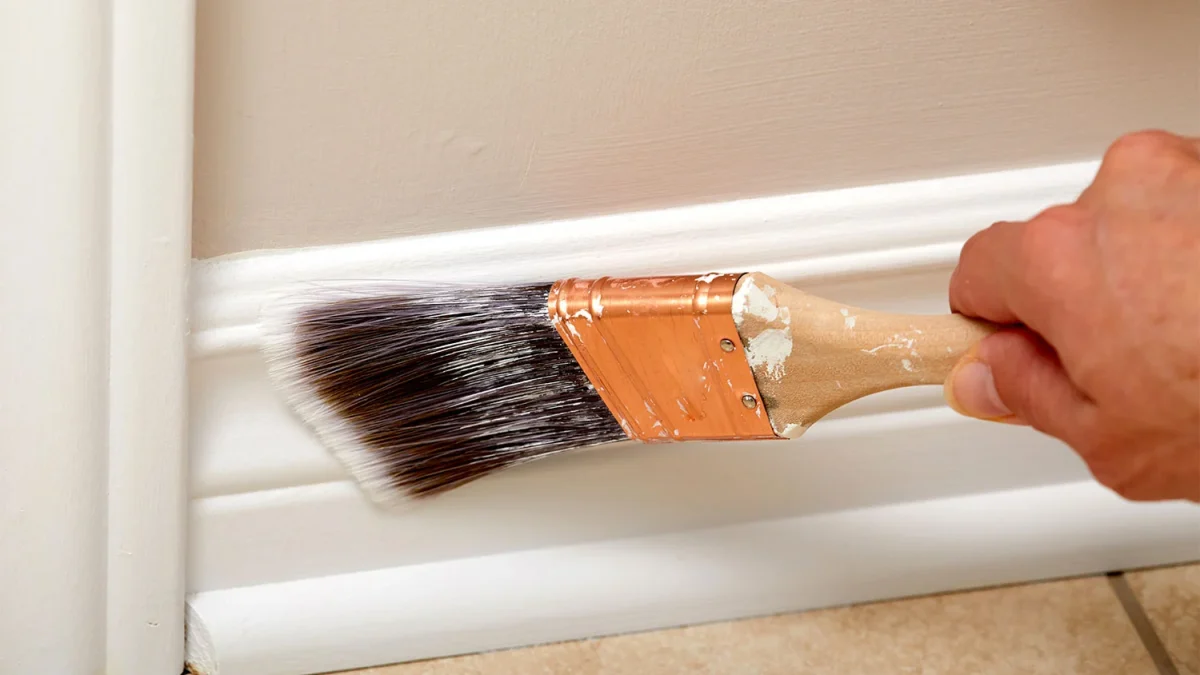 Repaint or Replace Old Trim? A Walkersville House Painter breaks it down