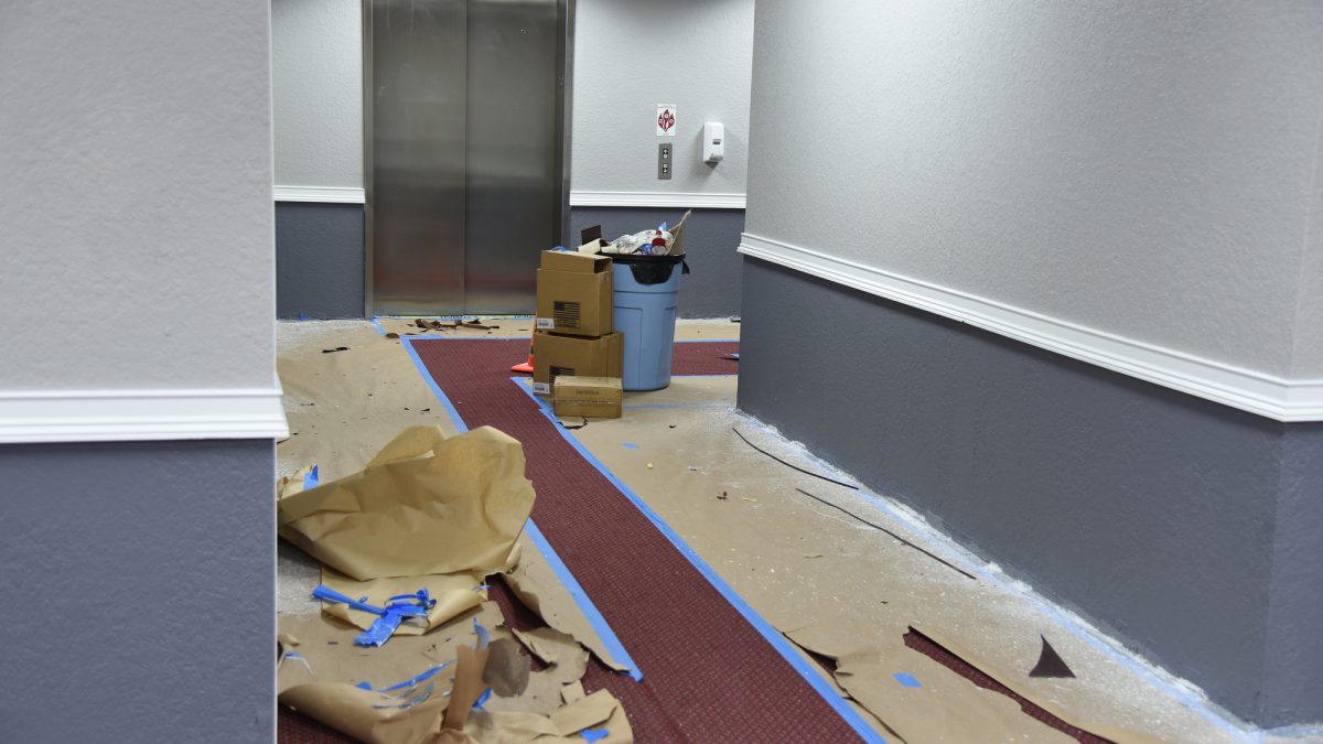Hallway painting near elevator