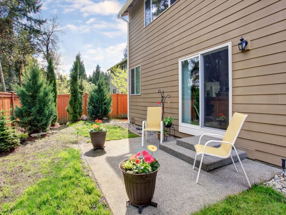 Nice backyard with concrete patio area